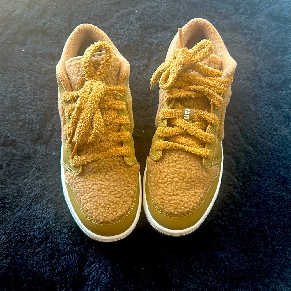 Air Jordan 1s